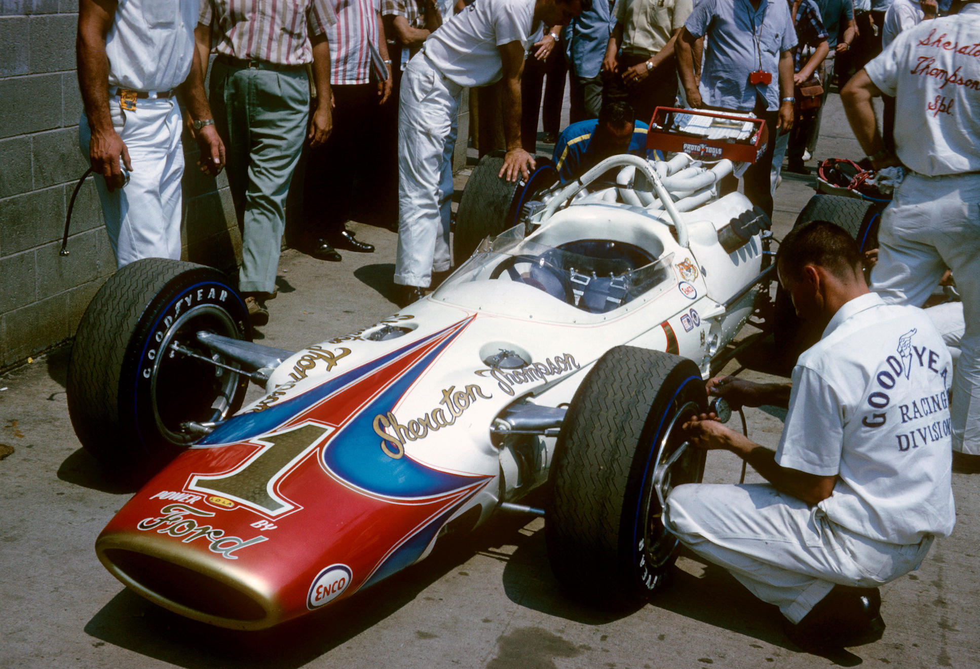 Foyt #1 Lotus-Ford 1965 In Gasoline Alley – The Chicane